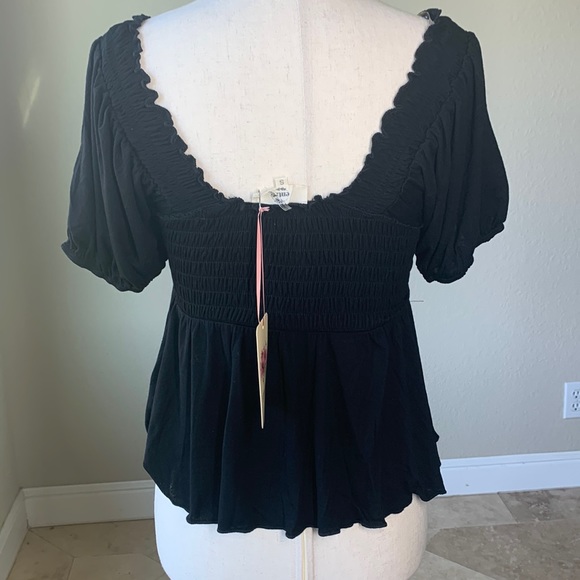 NWT Entro black smock crop top - Picture 2 of 7